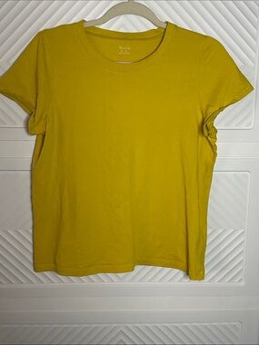 Madewell Short Sleeve Crewneck Tee in Mustard Yellow